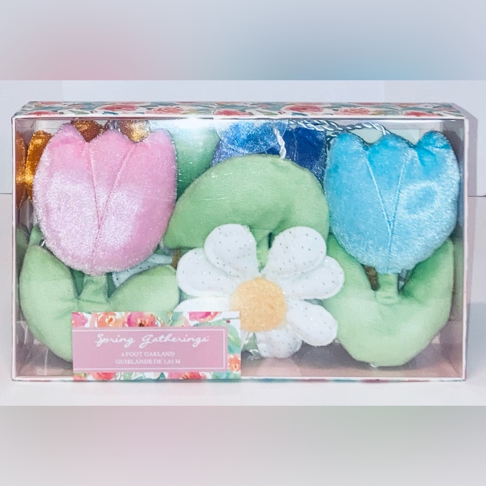 Spring Gatherings Plush Floral Garland - NEW!